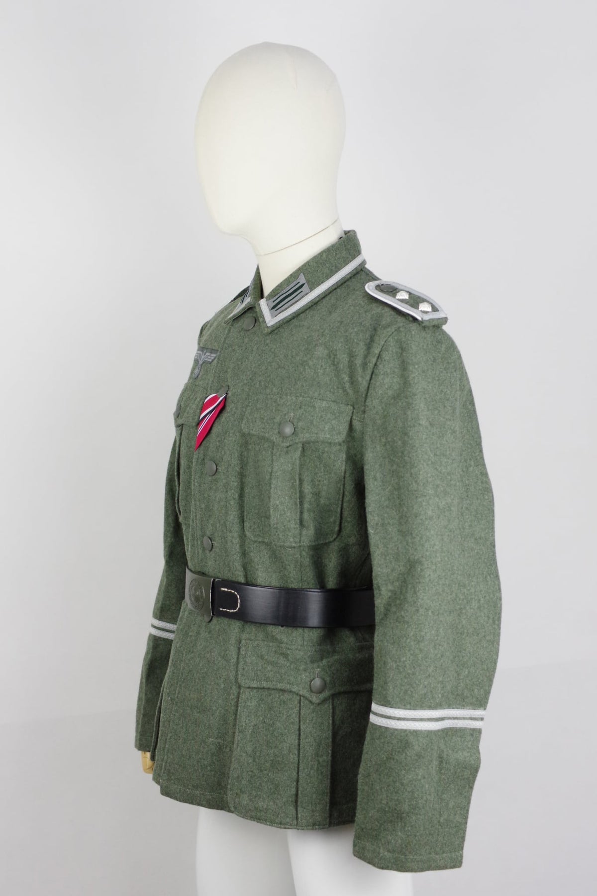 M40 Hauptfeldwebel (Der Spieß) Prebuilt Feldbluse with Insignia